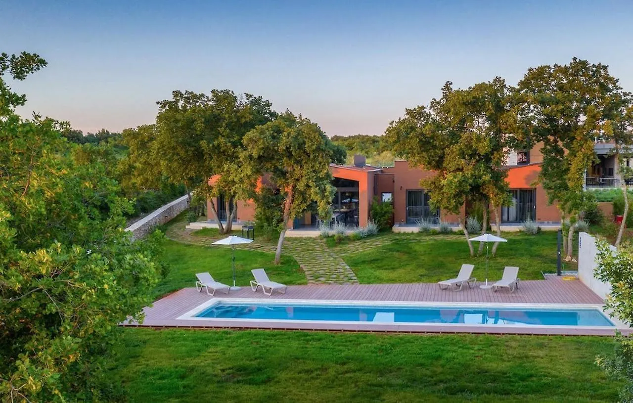 Luxury Villa Voliera With Wellness In Vodnjan Croatia